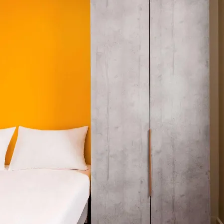 Ibis Budget Saint-Etienne Centre Gare Chateaucreux Exterior photo