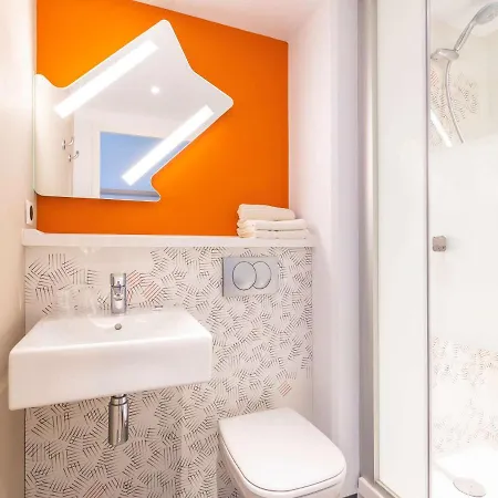 Ibis Budget Saint-Etienne Centre Gare Chateaucreux Exterior photo